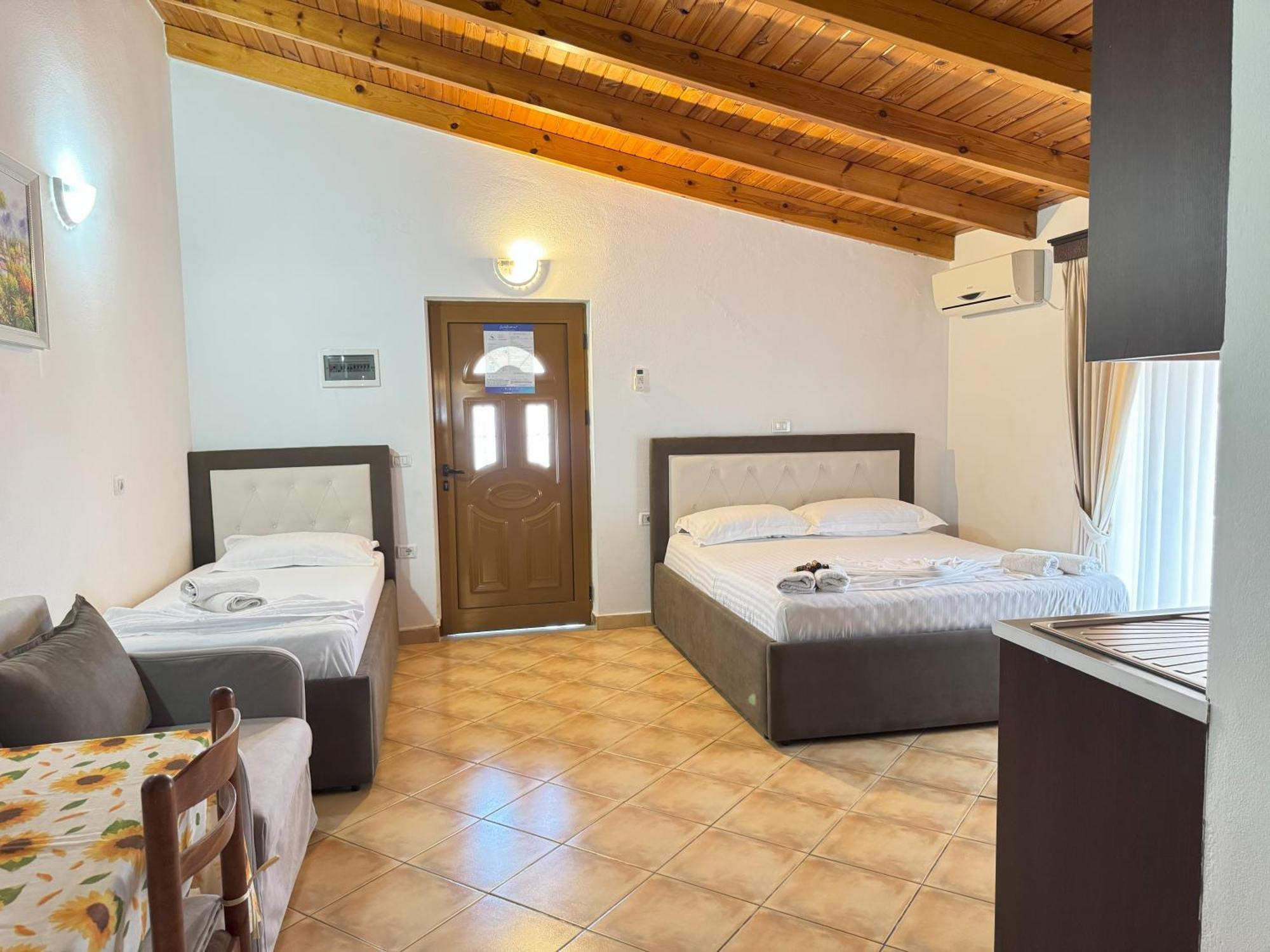 Garden Villa Veli Ksamil Exterior photo